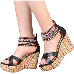 Women's Wedge Sandals With Pearls Across The Top Platform Sandals NIB size 9